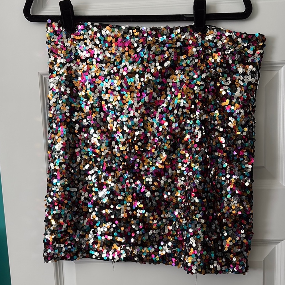 SHEIN Dazzling Sequin Mini Skirt